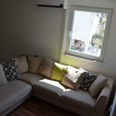 Apartman Medit Lejlighed Vir Eksteriør billede